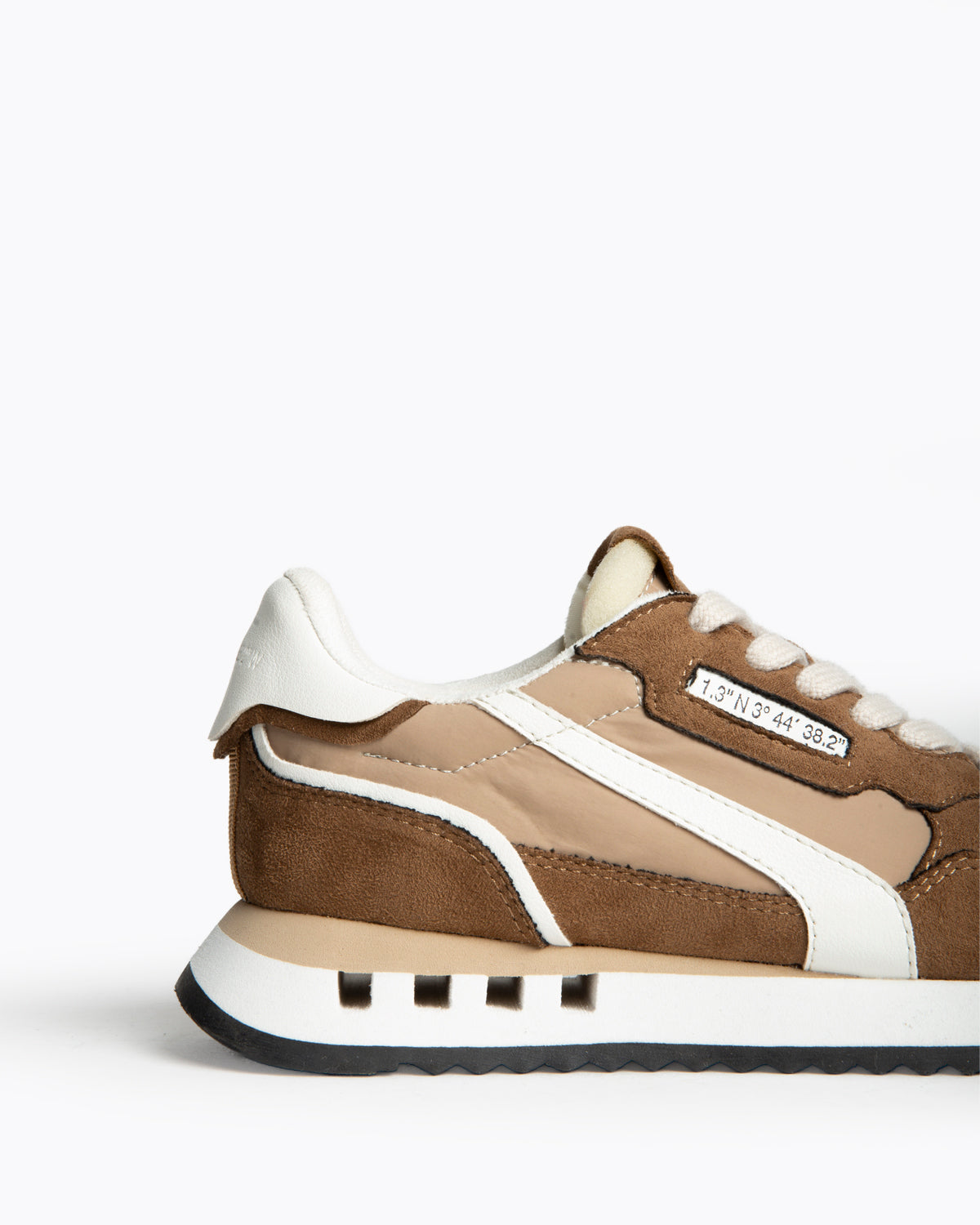 Deportivas CORINA M5580 camel